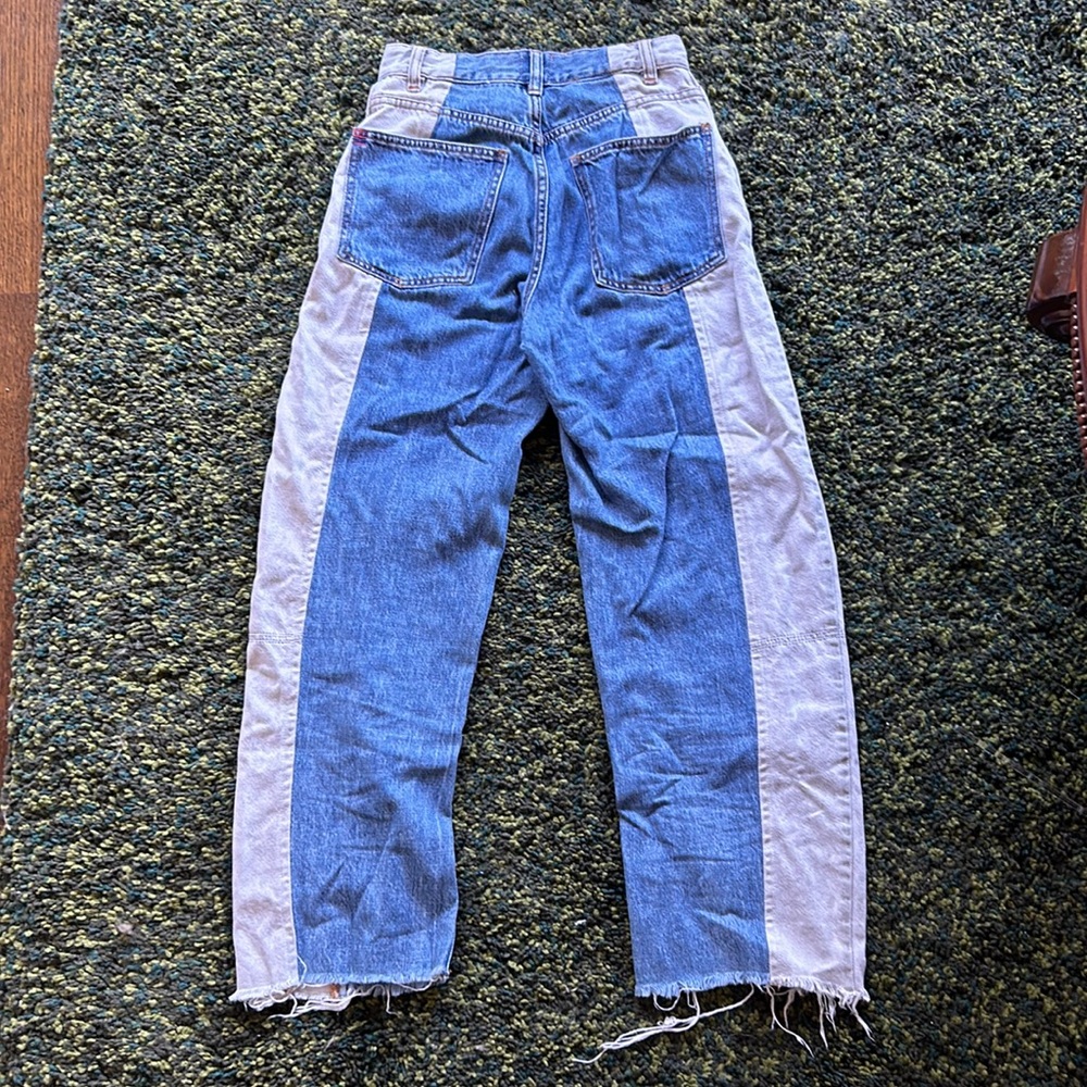 BDG Two-Tone Balloon / Mom Jeans - Picture 5 of 5